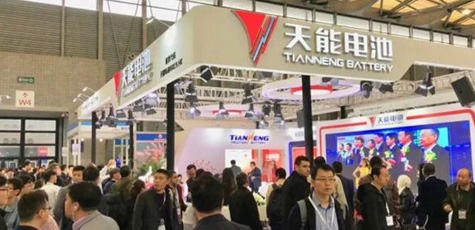 人生就是博有约 与“锂”同行——人生就是博携最新叉车锂电池亮相上海物流展